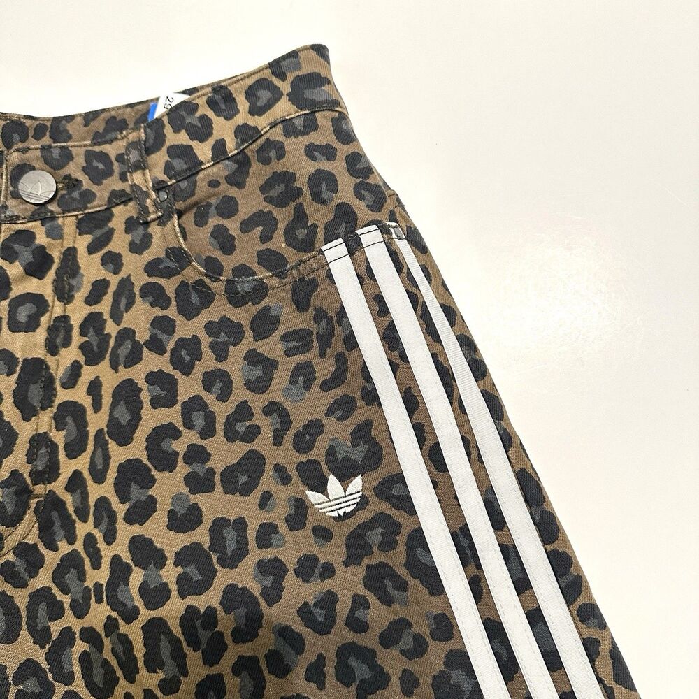 Adidas Originals 3 Stripes Leopard Denim/Bronze Bermuda Shorts KA2676, Womens 24 - Picture 4 of 14